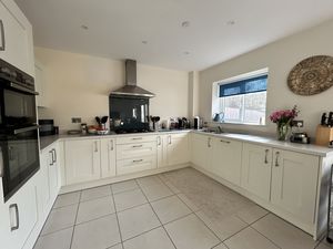 Photo 12- click for photo gallery